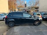 Ford Grand C-MAX Cool & Connect 2.0TDCi*Autom.*EU6*1. - Ford Grand C-MAX Cool-&-Connect mit Diesel-Antrieb