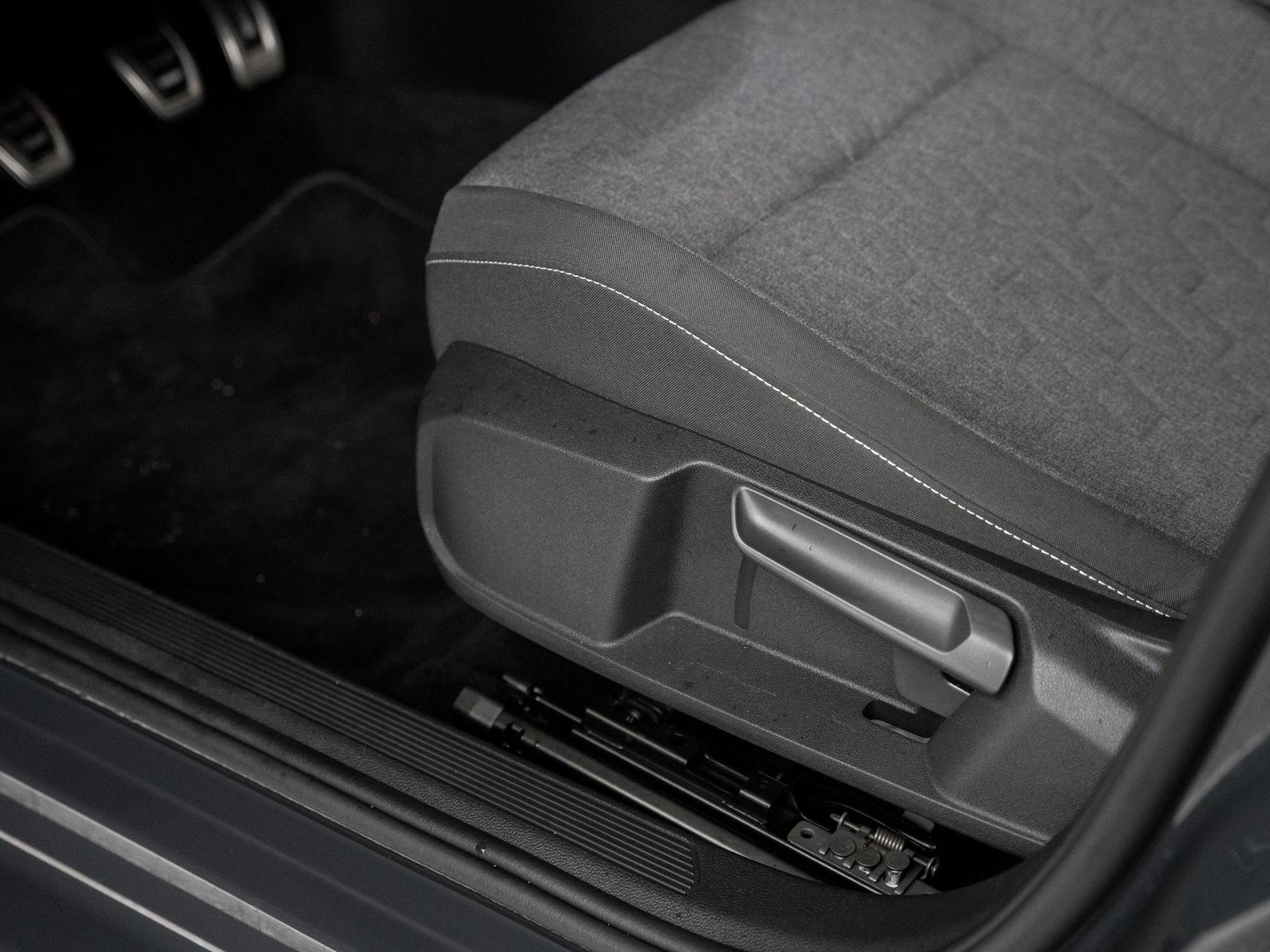 Volkswagen Golf MOVE 1.0 TSI 6-Gang Virtual LED, миниатюра 24