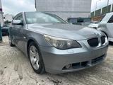 BMW 530d Automatik Xenon PDC - BMW 530 aus 2005: 530d