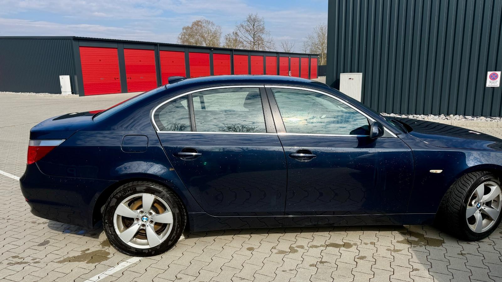 BMW 530i - 8-fach bereift