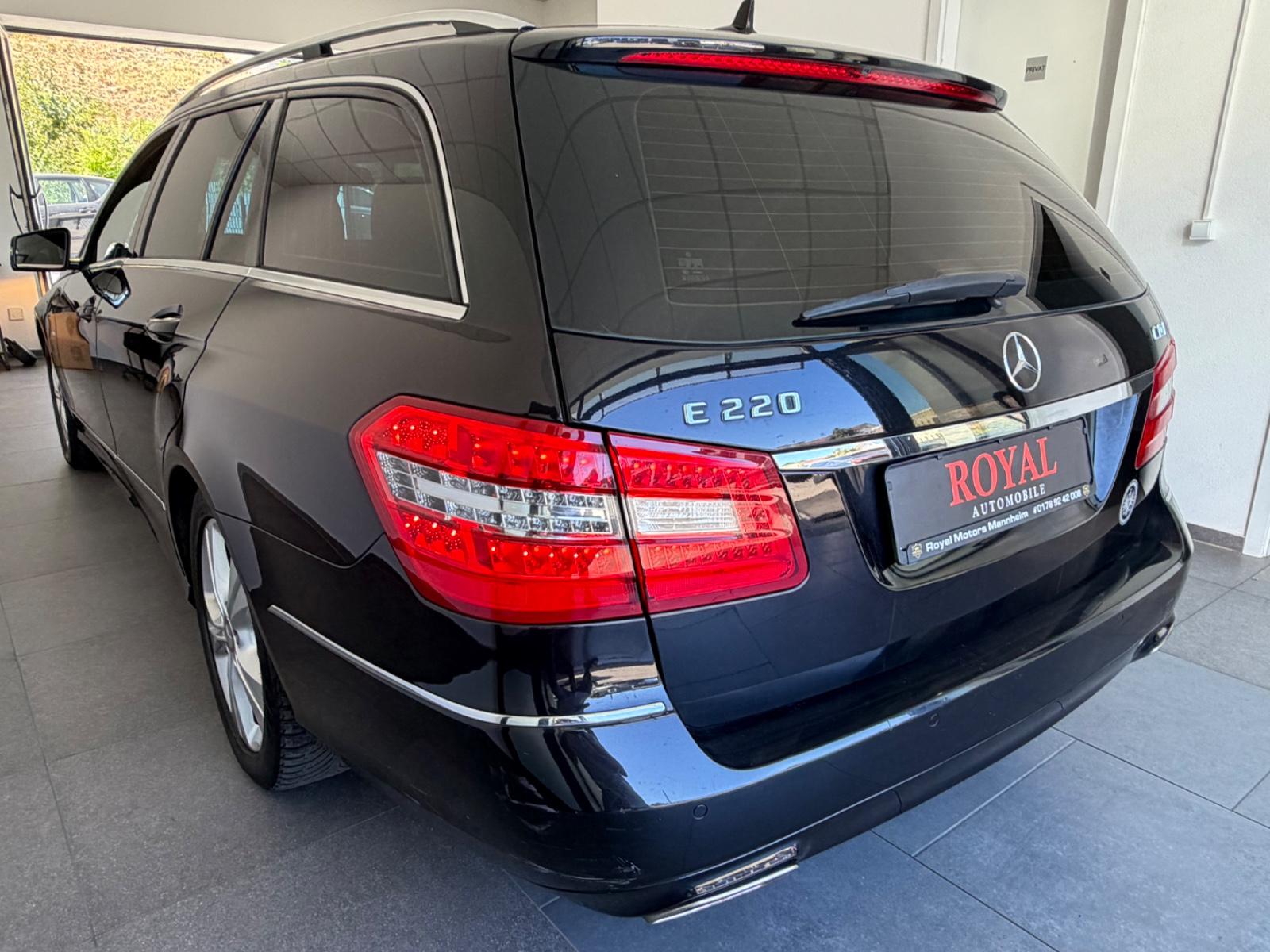 Mercedes-Benz E220dT CDI BlueEfficiency