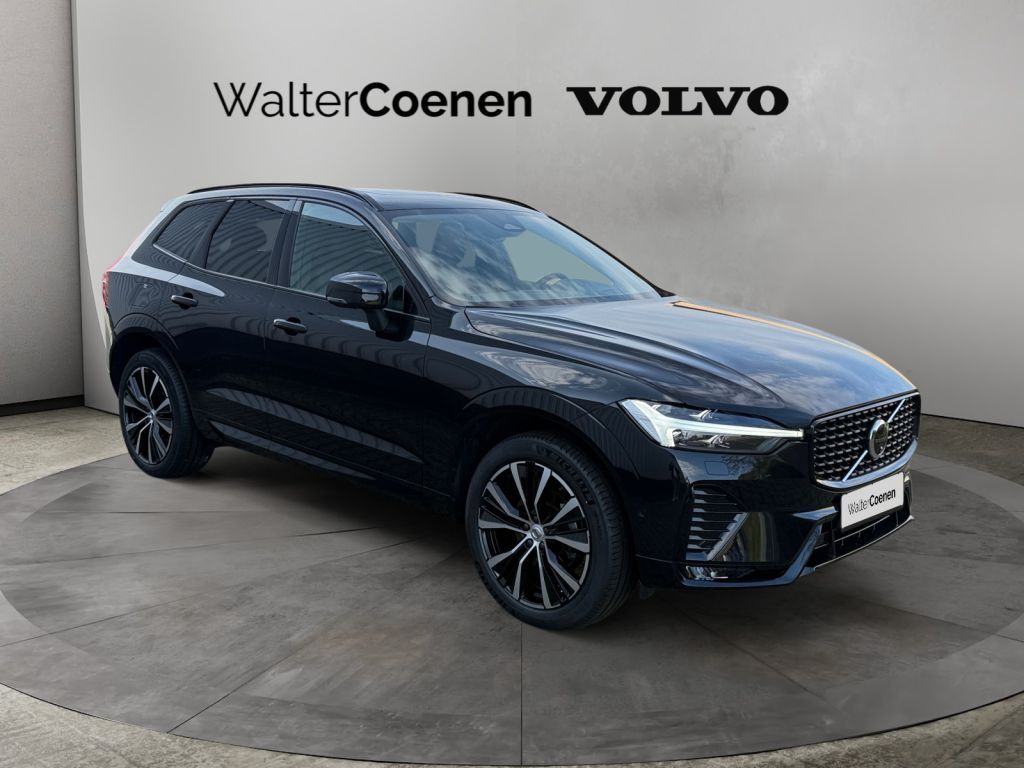 VOLVO XC60 B5 B AWD Ultra Dark Harman/Kardon 360° VOLVO XC60 B5 B AWD Ultra Dark Harman/Kardon 360°