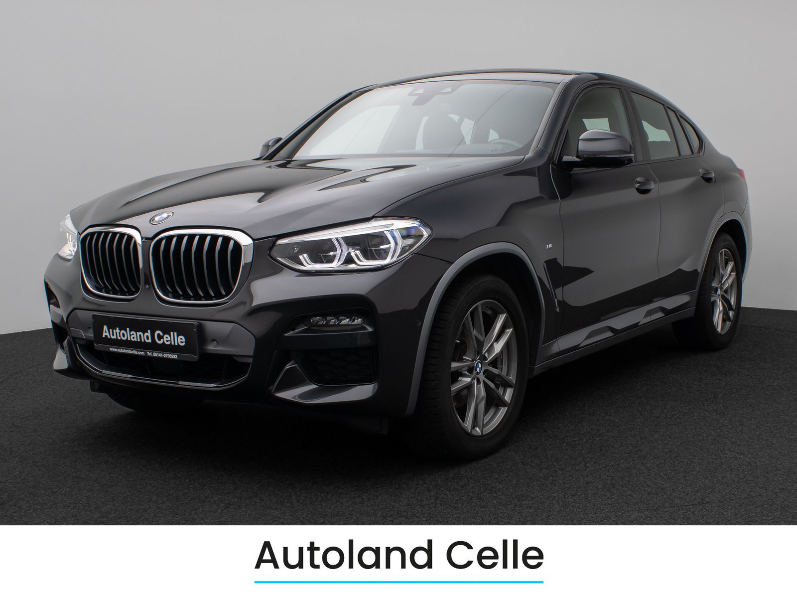 Fahrzeugabbildung BMW X4 xD20d M Sport X Panoram 360°HUD Komfort Alarm