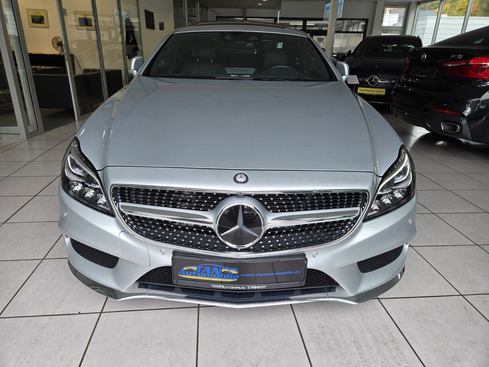 Fahrzeugabbildung Mercedes-Benz CLS 350 d AMG LINE *SITZBELÜFTUNG*360*SCHIEBED*