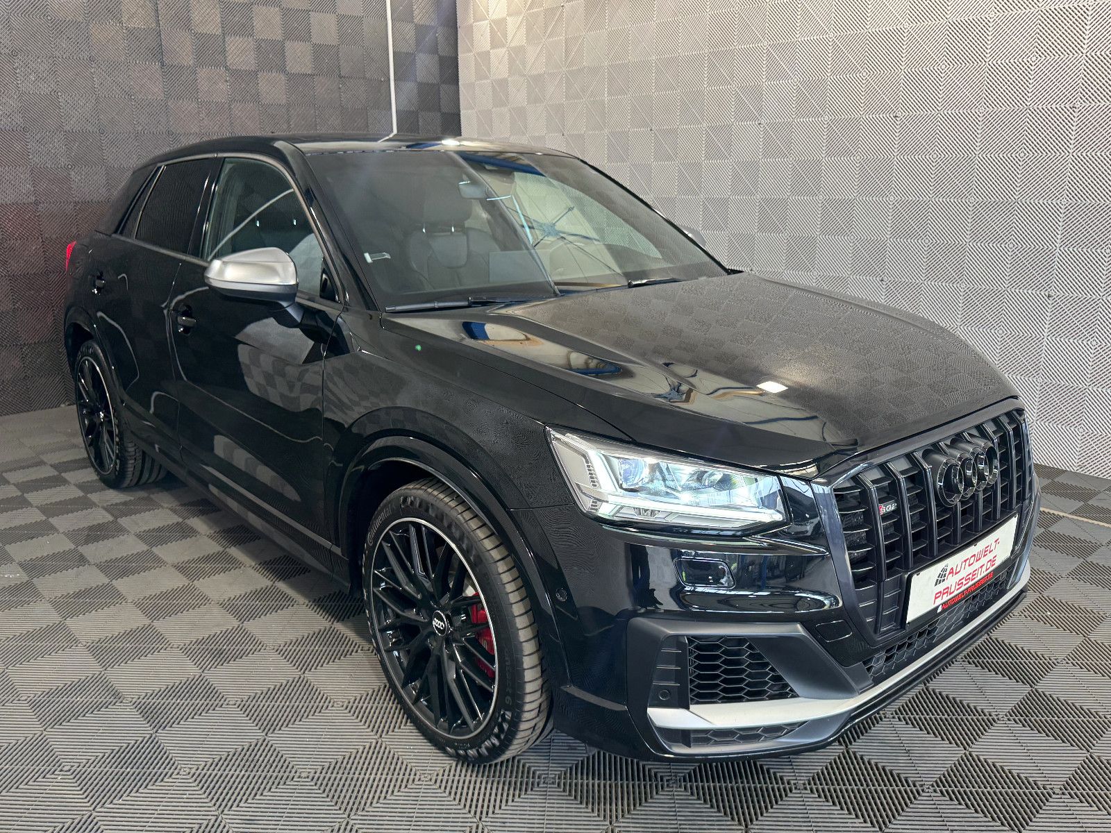 Gebrauchtwagen Audi SQ2 SQ2 quattro*B&O*ALCAN-R.KAM-PANO-ACC-AHK-VC-19" in Horb am Neckar