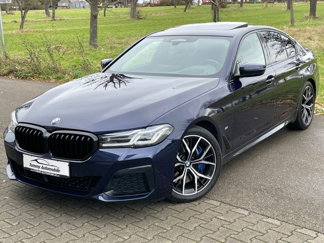 BMW 540 d xDrive M Sport Laser HeadUp Glasdach AHK