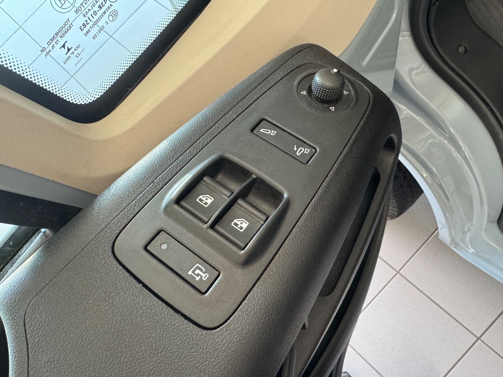 Fahrzeugabbildung Fiat Ducato L1H1 140 Multijet Flach/CarPlay/Navi/RCam