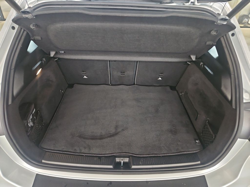 Fahrzeugabbildung Mercedes-Benz B 180 Progressive AHK Navi LED SHZ SpurH KAM DAB