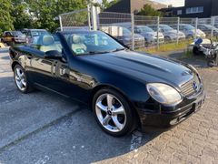 Mercedes-Benz SLK 200