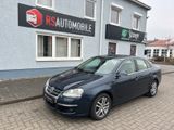 Volkswagen Jetta V Sportline*Xenon*Leder*Navi*1.Hand - Volkswagen Jetta: Sport