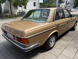Mercedes-Benz 230E - Mercedes-Benz 230 Gebrauchtwagen in München