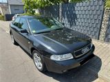 Audi AUDI A4 b5 1.9 TDI Automatik 141.000km Sch... - Audi: 0 Auto Km