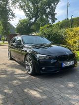 BMW 318dA Tour. AHK, PDC, 180 PS, 19 Zoll, SR, WR - BMW: 180