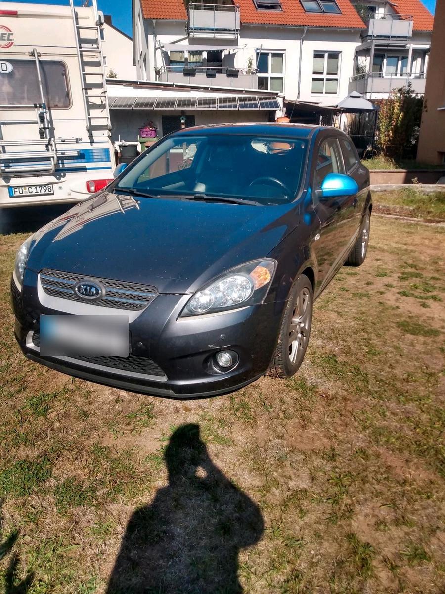 Kia Andere