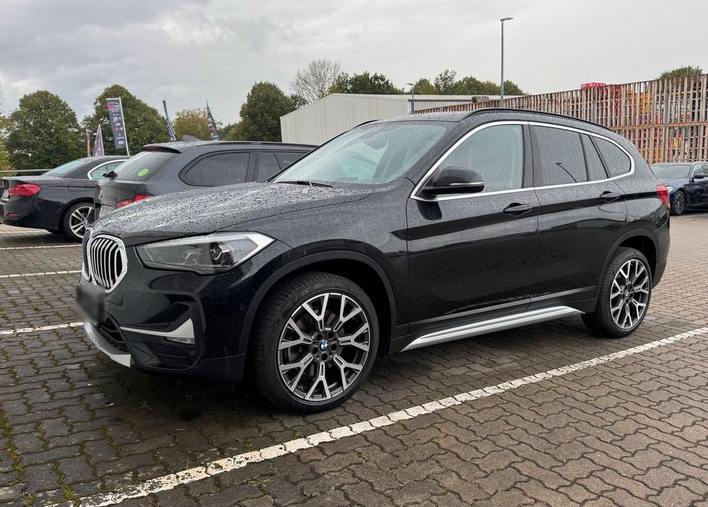 Image of BMW X1
