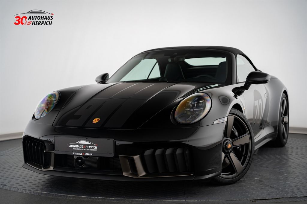 Porsche 992 .2 Carrera GTS Cabrio Spirit 70 Schwarz&Oliv