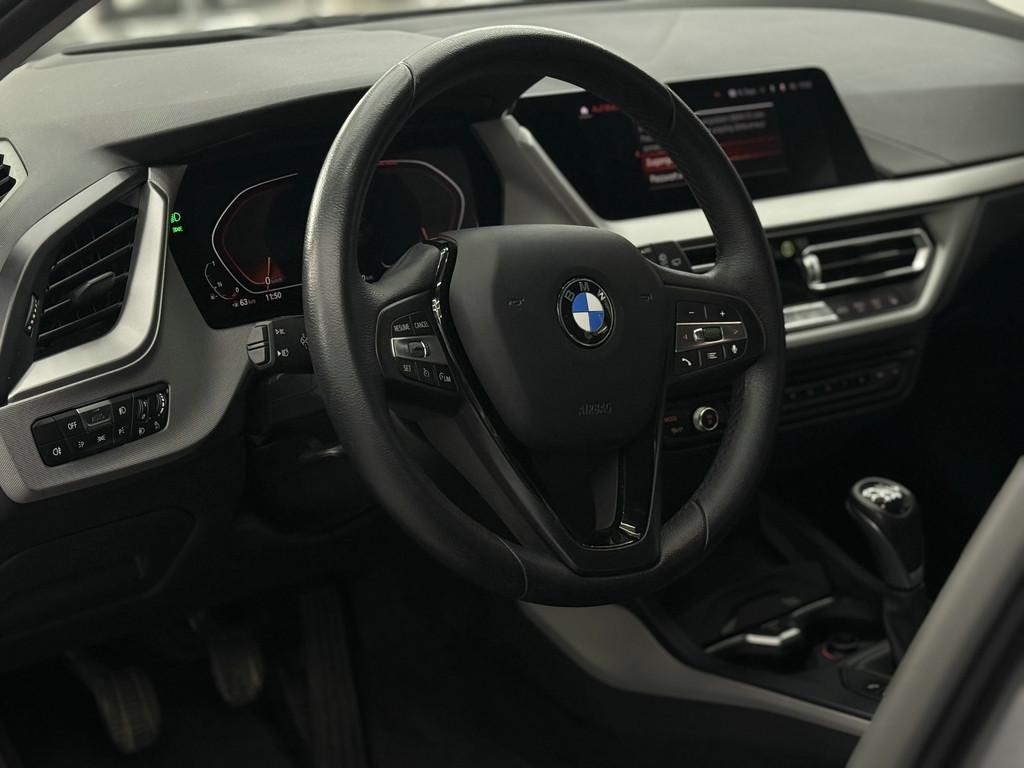BMW 118 i Advantage, LED, Head-Up, Navi, DAB