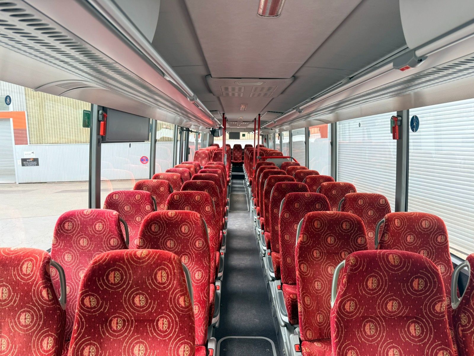 SETRA  2012 - Image 14 of 25