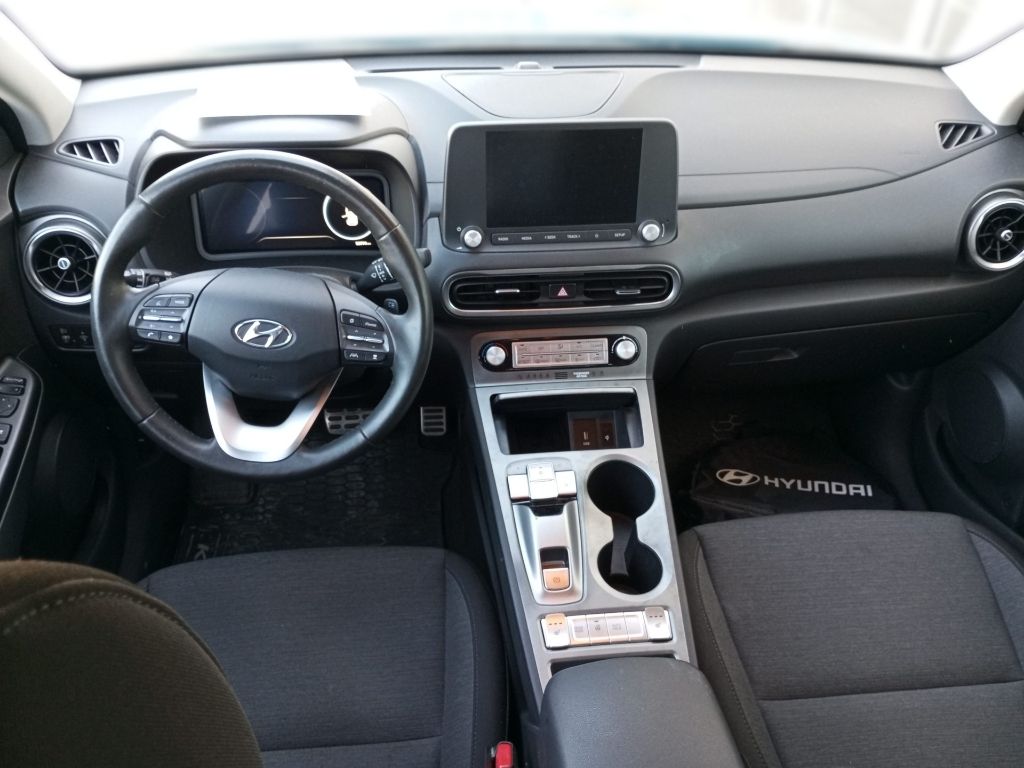 Fahrzeugabbildung Hyundai Kona Elektro MY23 100 KW Trend