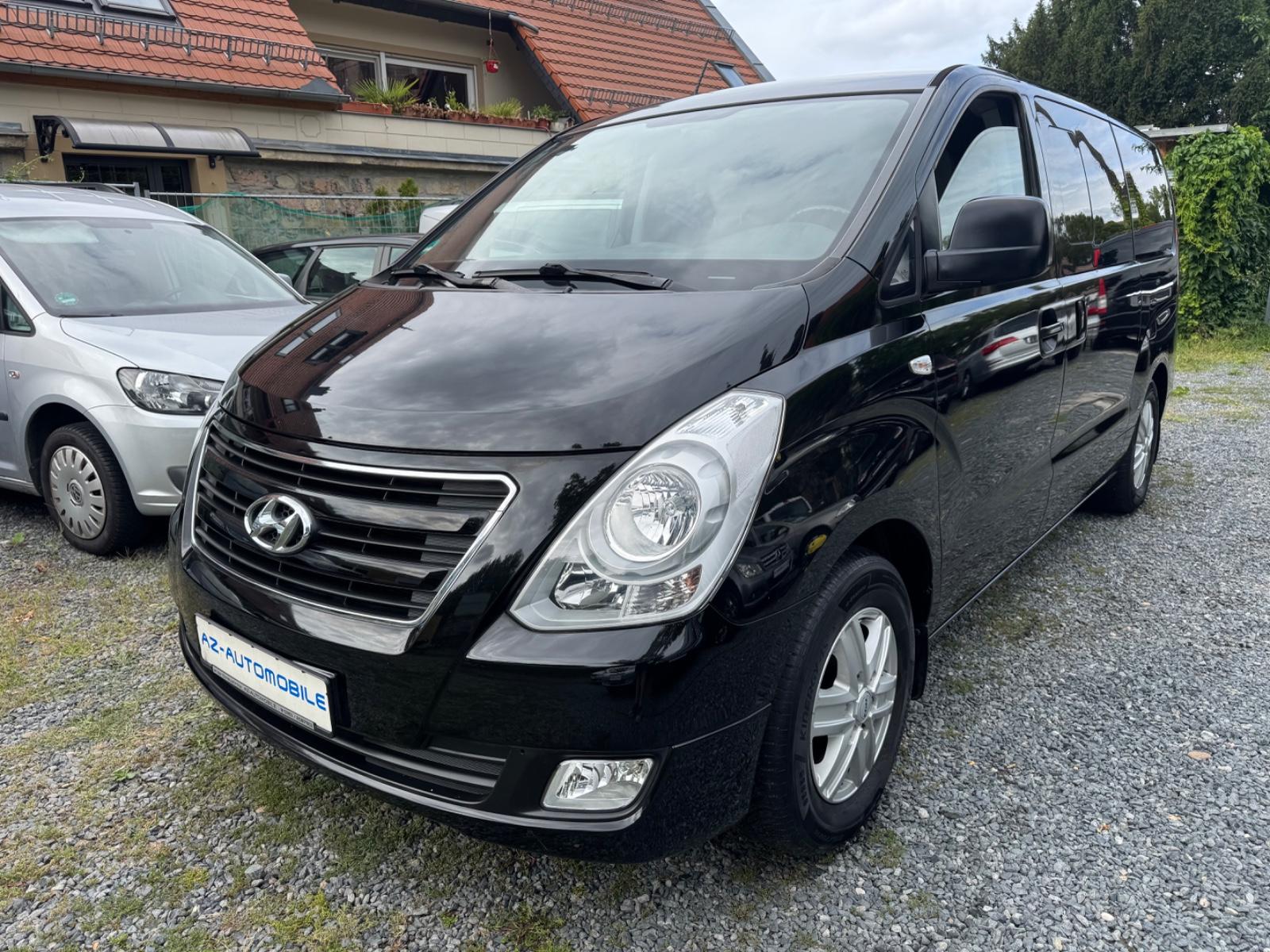 Hyundai H-1 Travel Comfort, Scheckheft, 8 Sitzplätze