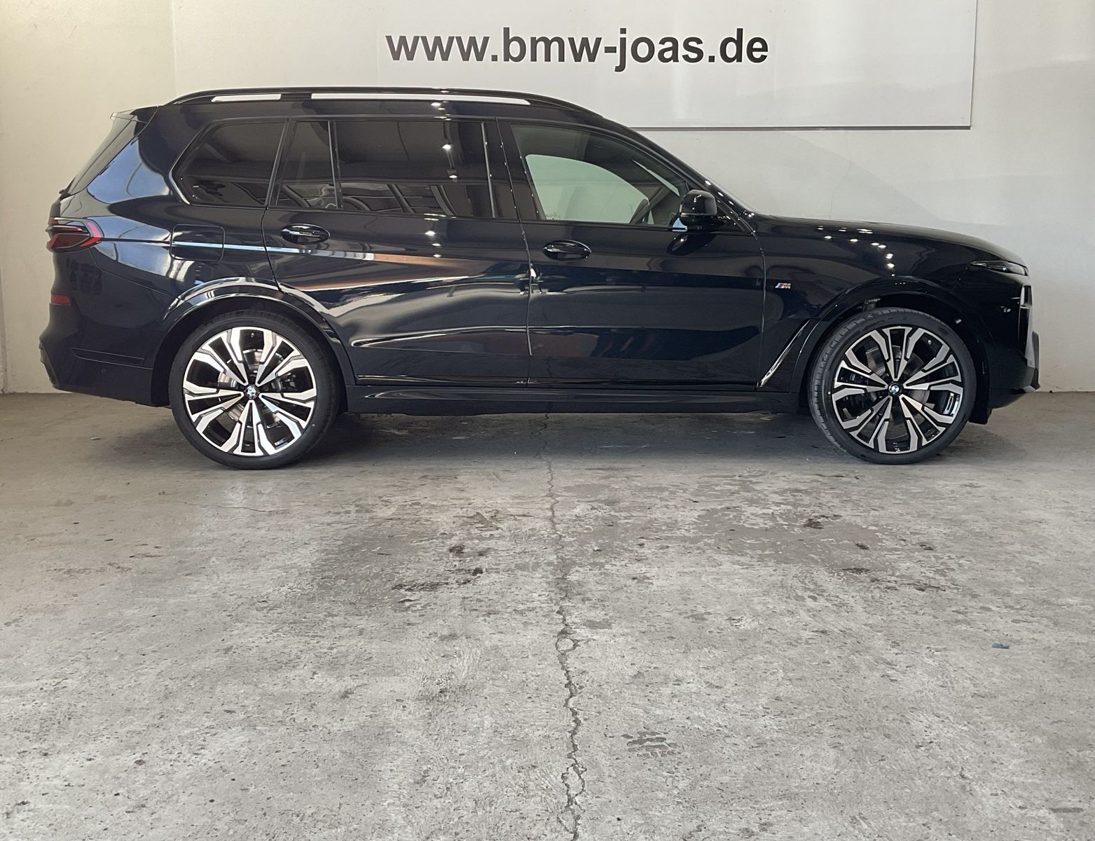 Fahrzeugabbildung BMW X7 xDrive40d Sitzbelüftung, H&K Hifi, AHK DAB