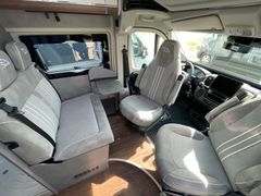 Pössl Summit Shine 600 L  | Premium & Assistenz Paket*