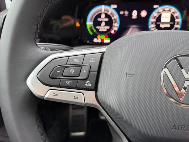 Golf 8 VIII 1.5 TSI Edition 50 El. Panodach Navi