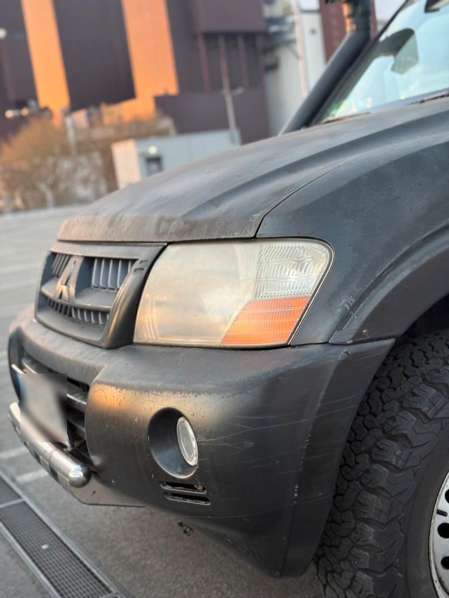 Mitsubishi Pajero 2005 — photo 12