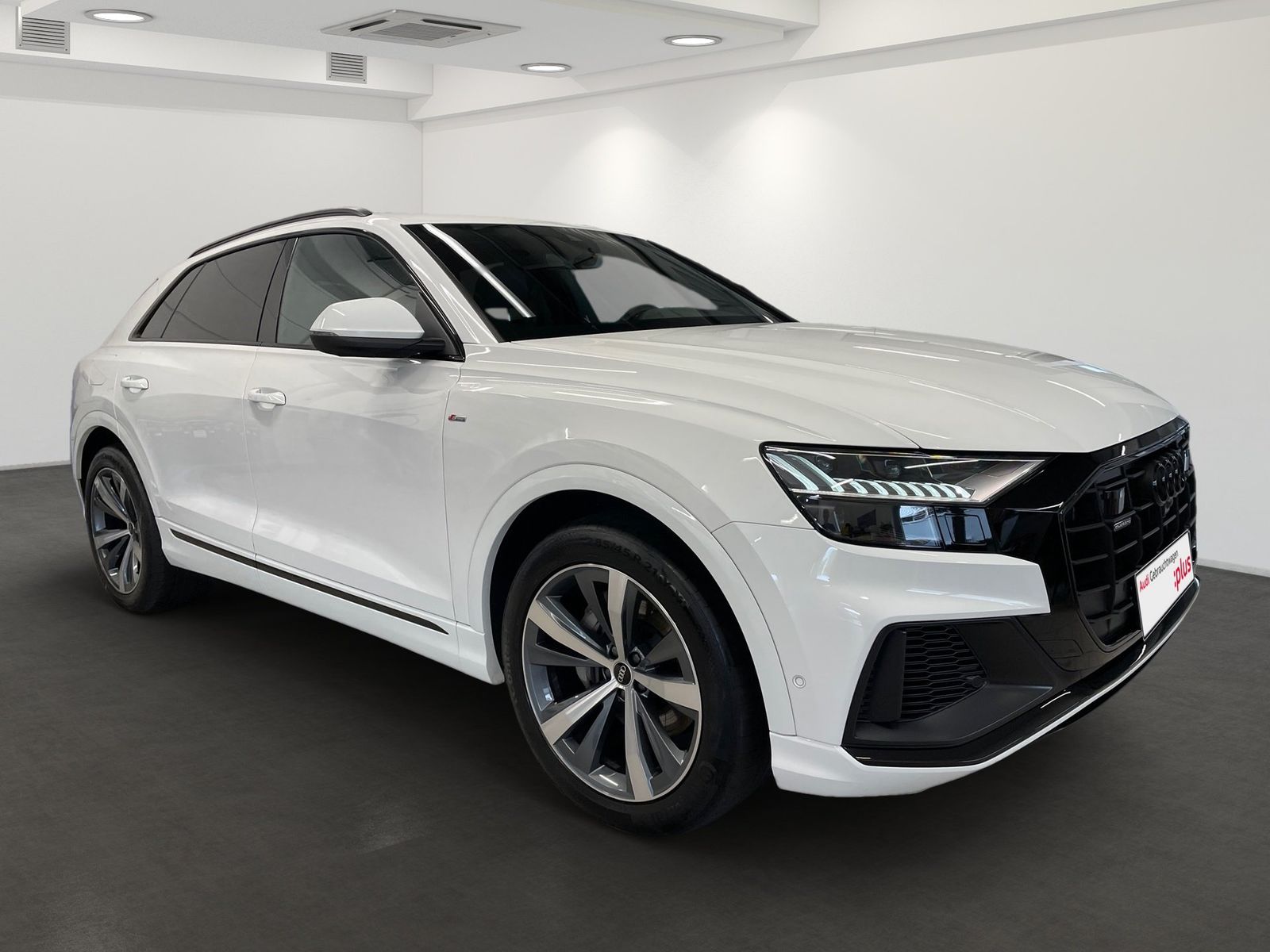 Audi Q8 55 TFSI quattro PANO STANDHEIZUNG MATRIX foto 4