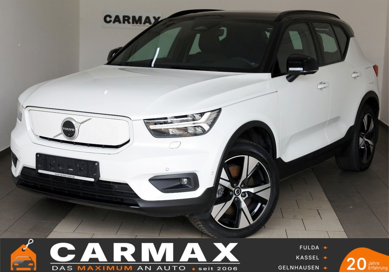 Fahrzeugabbildung Volvo XC40 Pro 78KWH AWD Leder,Navi,PanDach,Autopilot