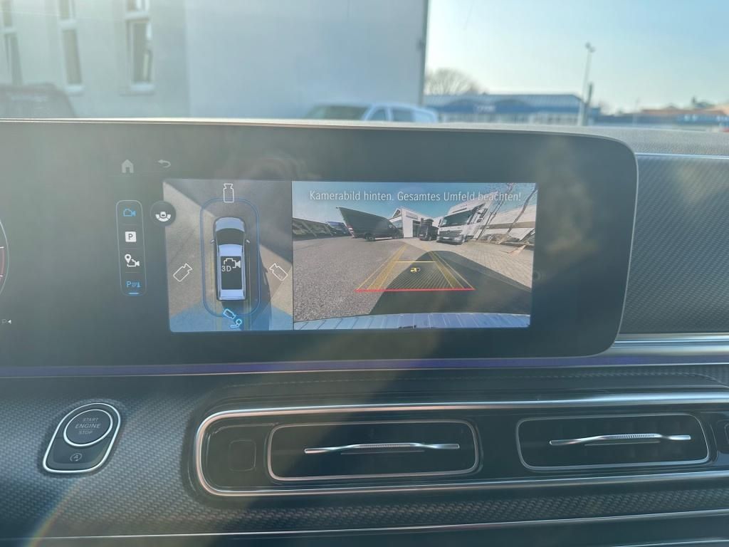 Fahrzeugabbildung Mercedes-Benz V 300 d 4MATIC STYLE Lang AIRMATIC AMG PANO STHZ