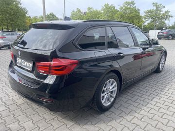 BMW 320 - 4