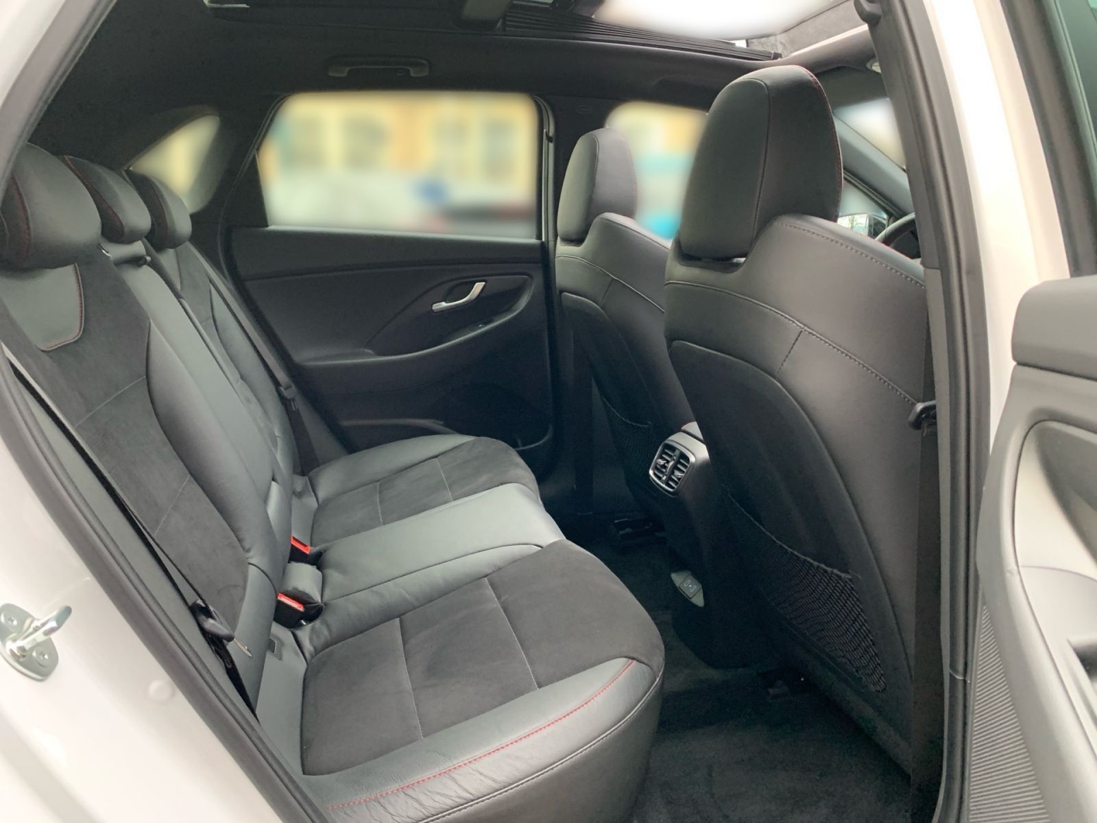 Fahrzeugabbildung Hyundai i30 1.5 T-GDI N Line Mild-Hybrid Pan Dach Sitz P