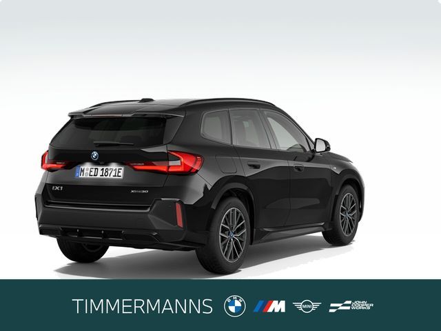 BMW iX1 xDrive30 Navi Bluetooth PDC HeadUp Klima imagem 2