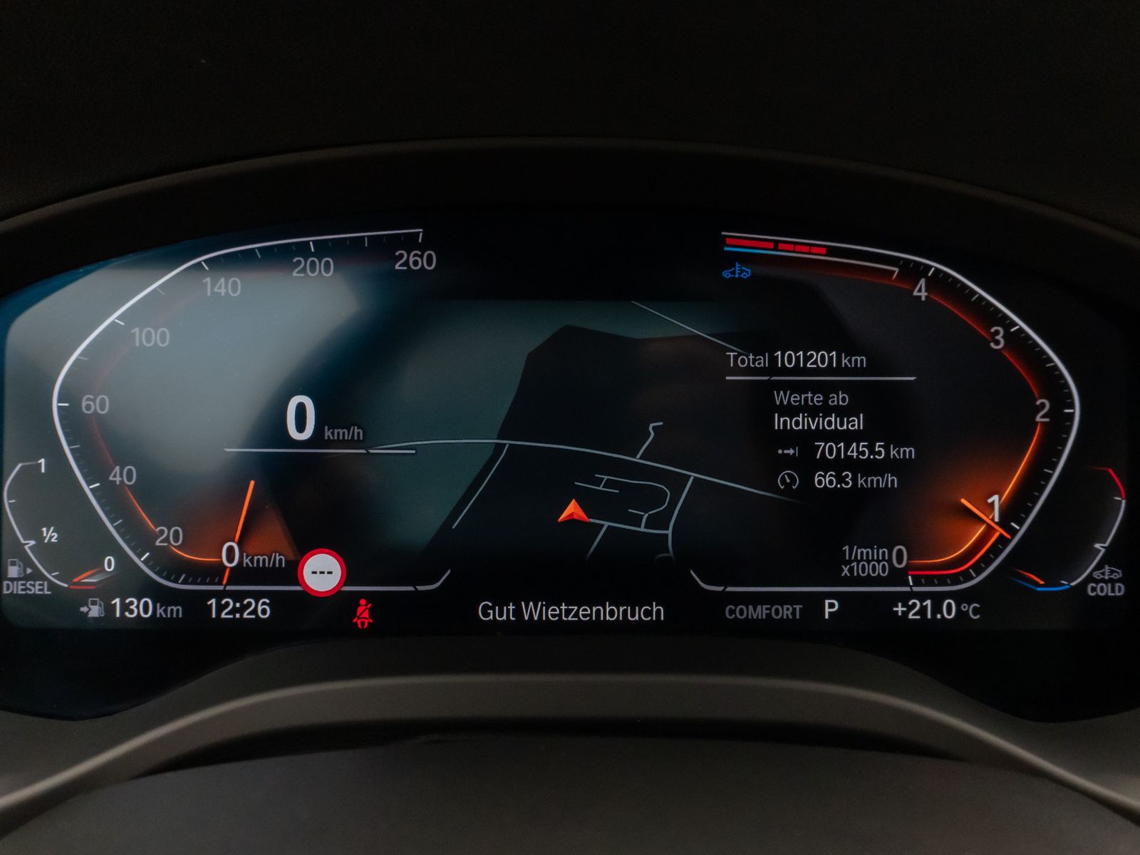 Fahrzeugabbildung BMW X3 xD20d  Kamera DAB HiFi Lnkrhzg Komfort Sport