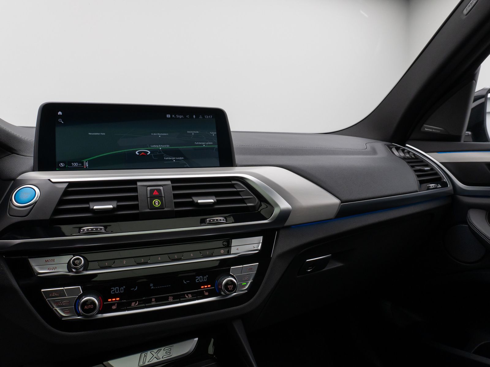 Fahrzeugabbildung BMW iX3 Impressive 360° H/K HUD DAB Panorama 20Zoll