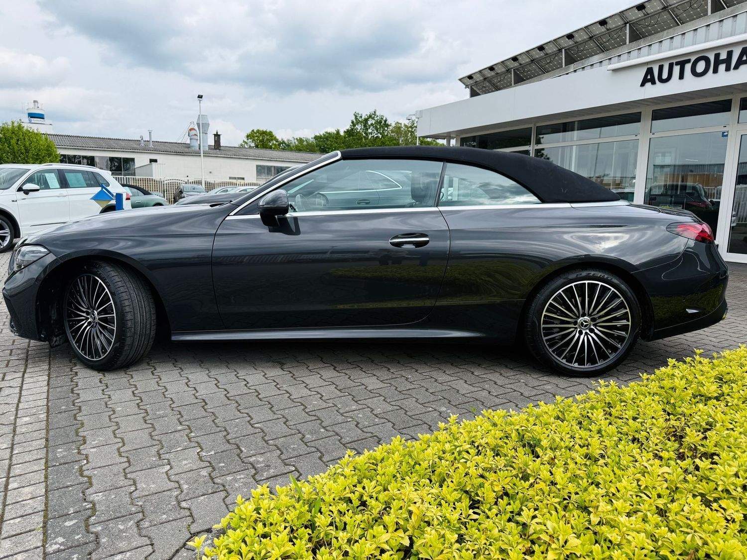 Fahrzeugabbildung Mercedes-Benz CLE 180 CABRIO, AMG, LED, PTS, RFK, Tot, Keyles