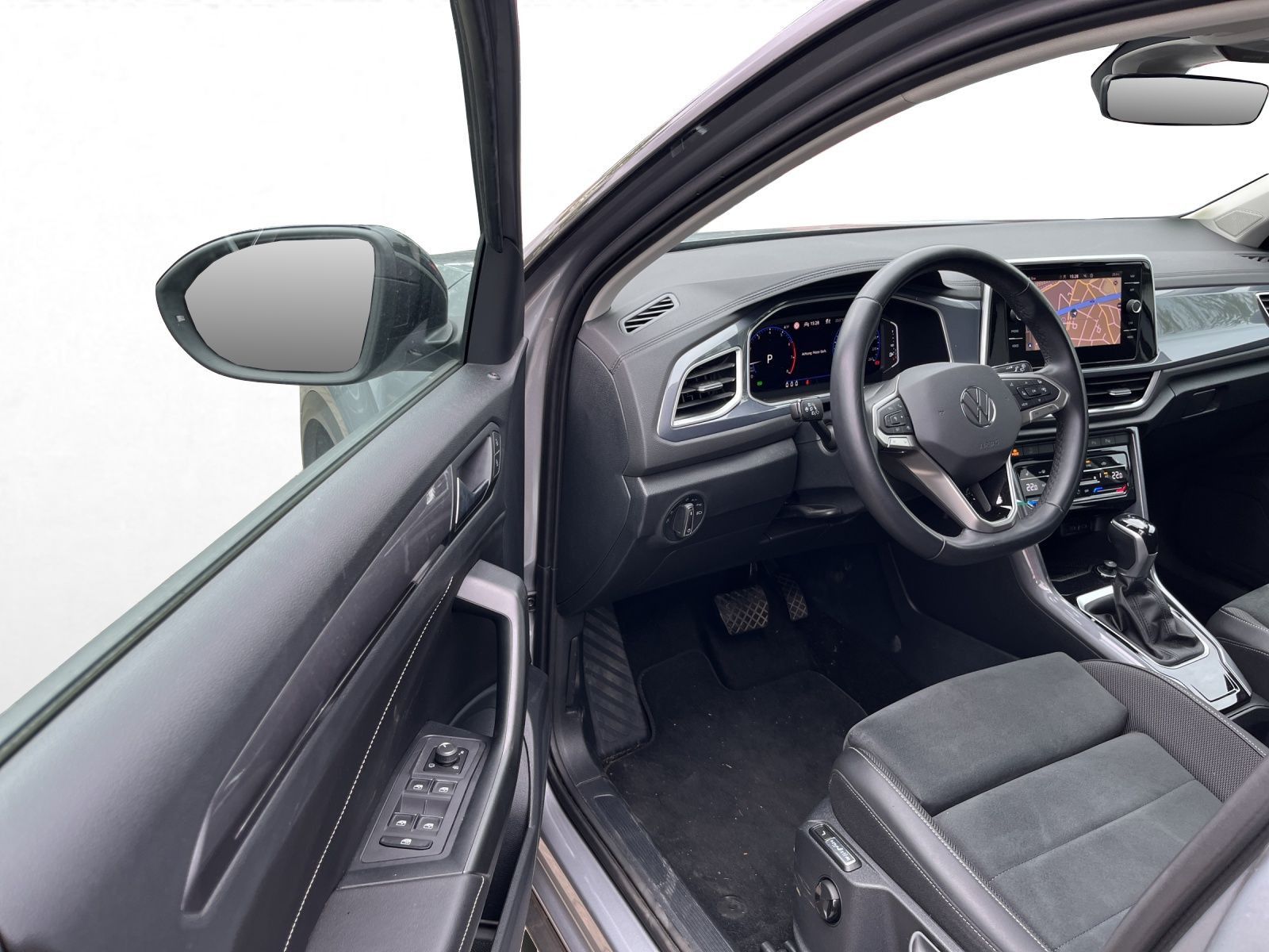 Volkswagen T-Roc - Bild 13