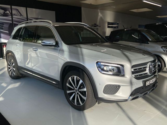 Mercedes-Benz GLB 180 Progressive LED Kamera MBUX 19 Zoll