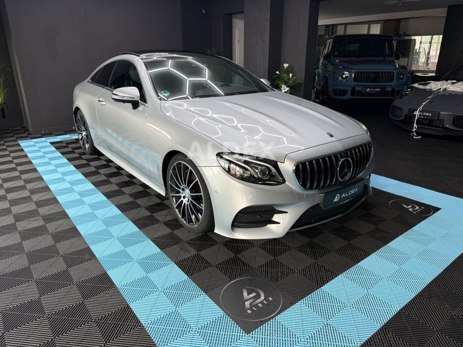 Mercedes-Benz E 200 Coupe AMG°WIDESCREEN°PANO°MEMORY°BURM°KEY°