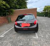 Peugeot 208, Guter Zustand - Peugeot 208 Gebrauchtwagen in Bremen