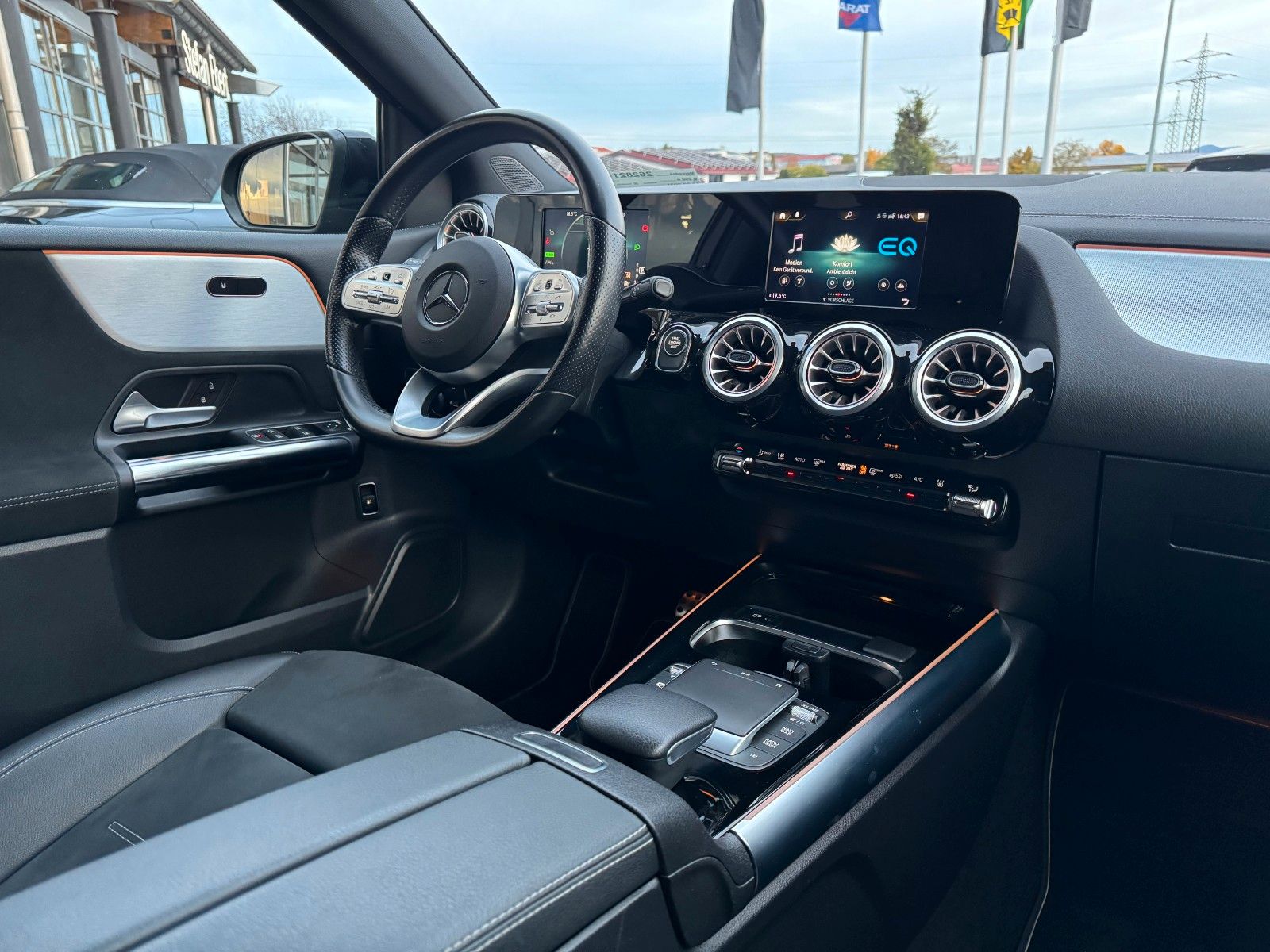 Fahrzeugabbildung Mercedes-Benz B 250e Edition2020+AMG+Ambiente+Night+LED