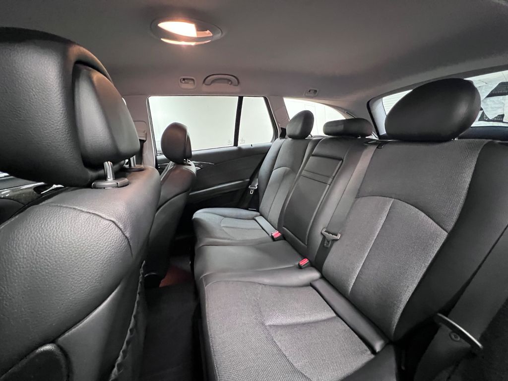 Mercedes-Benz E 200 T K AVANTGARDE/ 2.H/GARANTIE/ 2008/115.tKM Mercedes-Benz E 200 T K AVANTGARDE/ 2.H/GARANTIE/ 2008/115.tKM