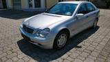 Mercedes-Benz C 180 Kompressor CLASSIC, AHK, Klima, Autom. - Mercedes-Benz aus 2003: Class
