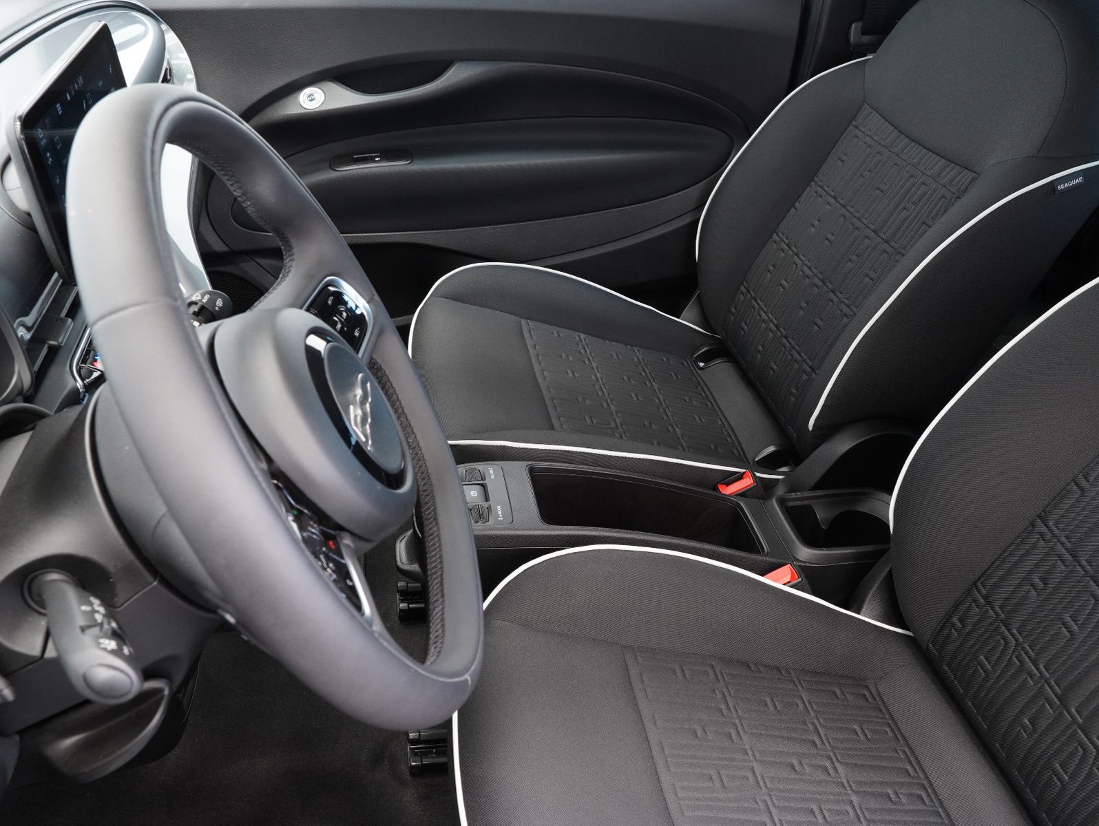 Fahrzeugabbildung Fiat 500e 87KW/42kWh/DC-LADEN/CARPLAY/DAB/SOH