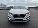 Hyundai Tucson blue Trend 2WD | 141 PS | 59256 - Hyundai TUCSON: 2wd