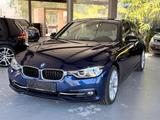 BMW 340 i SportLine/LUXURY/HUD/SPUR/TOT/KEYLESS/8FAC - BMW: F