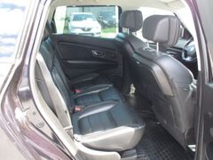 Fahrzeugabbildung Grand Scenic IV Initiale Paris 1.6 dCi 160 Energ