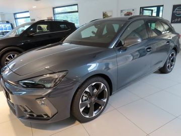 Fotografie Cupra Leon Sportstourer 1.5 eTSI 110 kW Pano AHK