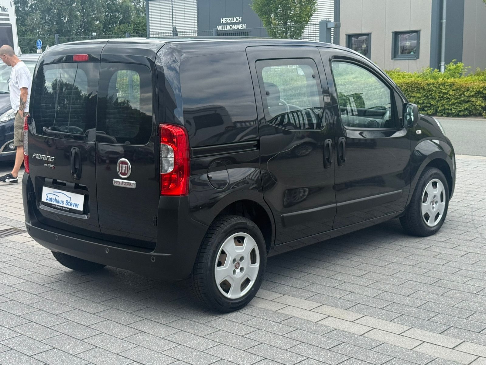 Fahrzeugabbildung Fiat Qubo Active